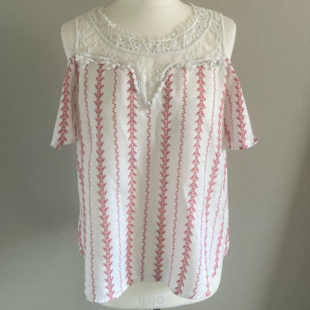 Cold shoulder top